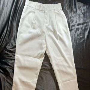Women's Pleated White Pants